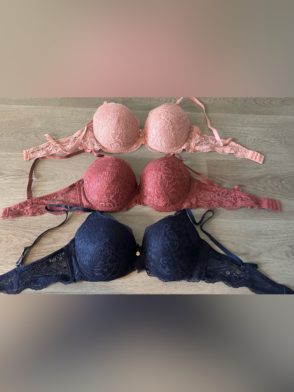 3 Marilyn Monroe Brand New Women’s Size 36C Lace Push-Up Bras - Pink, Rose, Navy - Picture 4 of 10